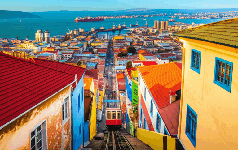Valparaíso: My Bohemian Dream Explored (A Tourist’s Review & Guide!)